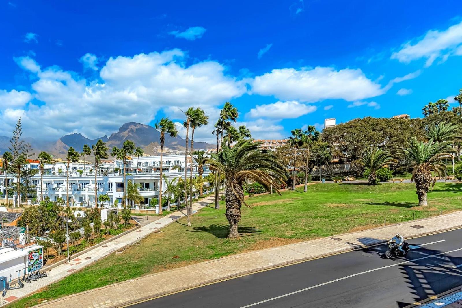 Apartment On Pinta Beach Costa Adeje  Buitenkant foto